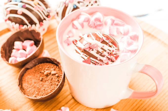 15+ Valentine’s Hot Chocolate Bombs Even Cupid Would Adore